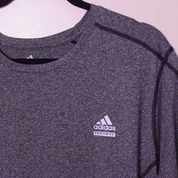 Men's Adidas Techfit Fitted Grey Climalite Short Sleeve Athletic Shirt - Size L - Picture 2 of 6